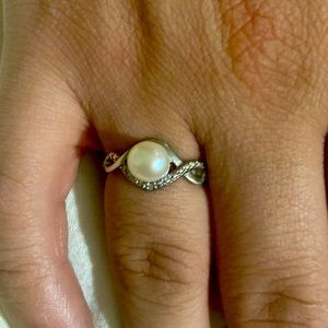 Authentic natural Pearl Ring